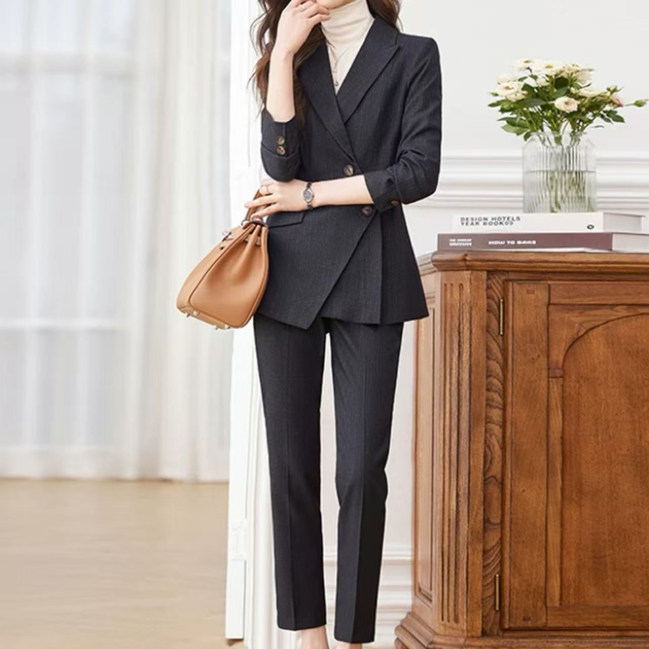 骨格ウェーブデザインジャケットパンツスーツ