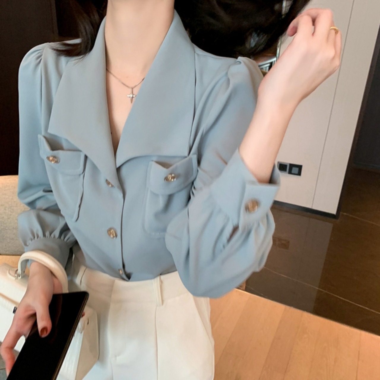 骨格ウェーブ ふんわりシフォン×ビッグカラー シャツブラウス