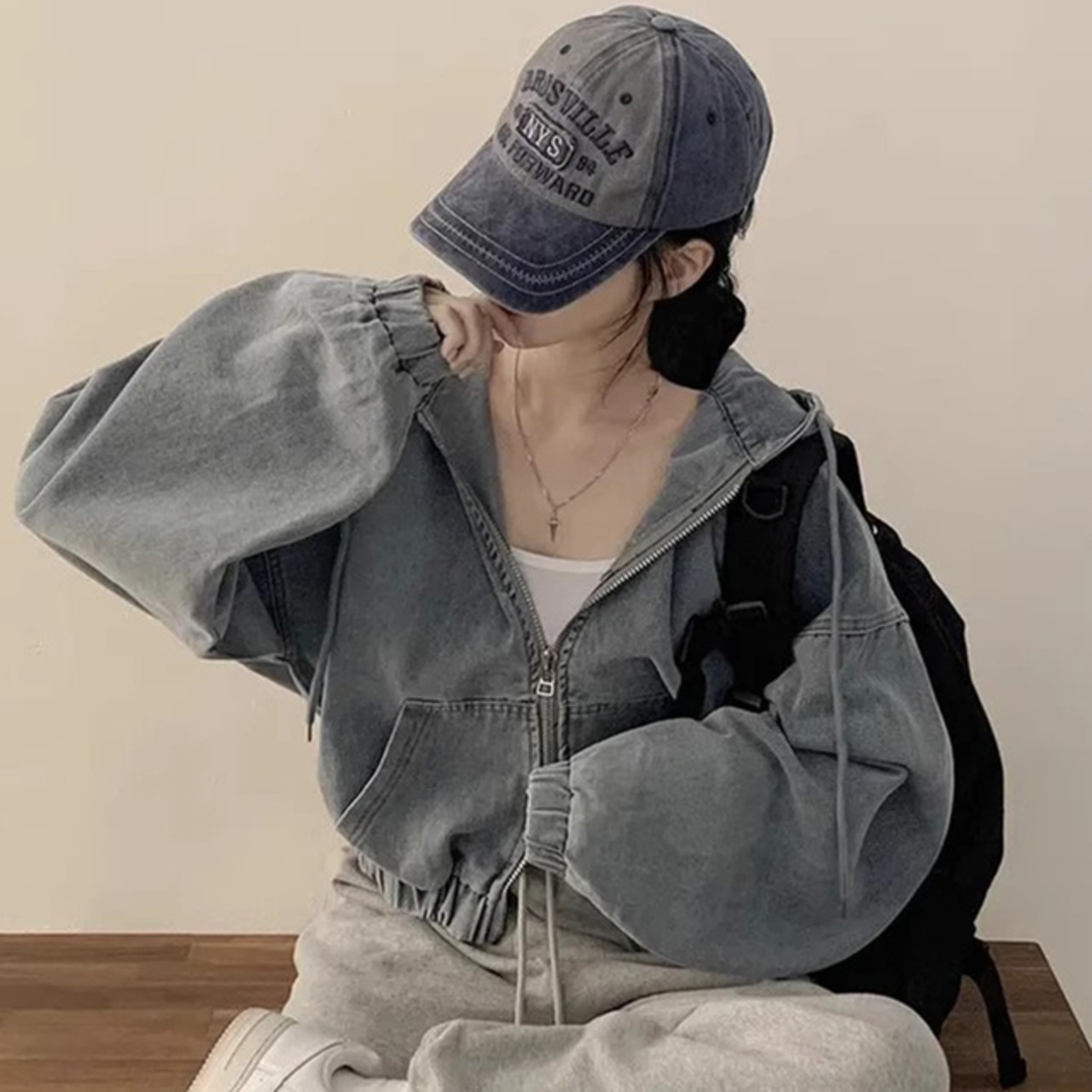 骨格ウェーブ 韓国シック デニムジャケット ジップ付き 長袖 フード ショート丈 カジュアル