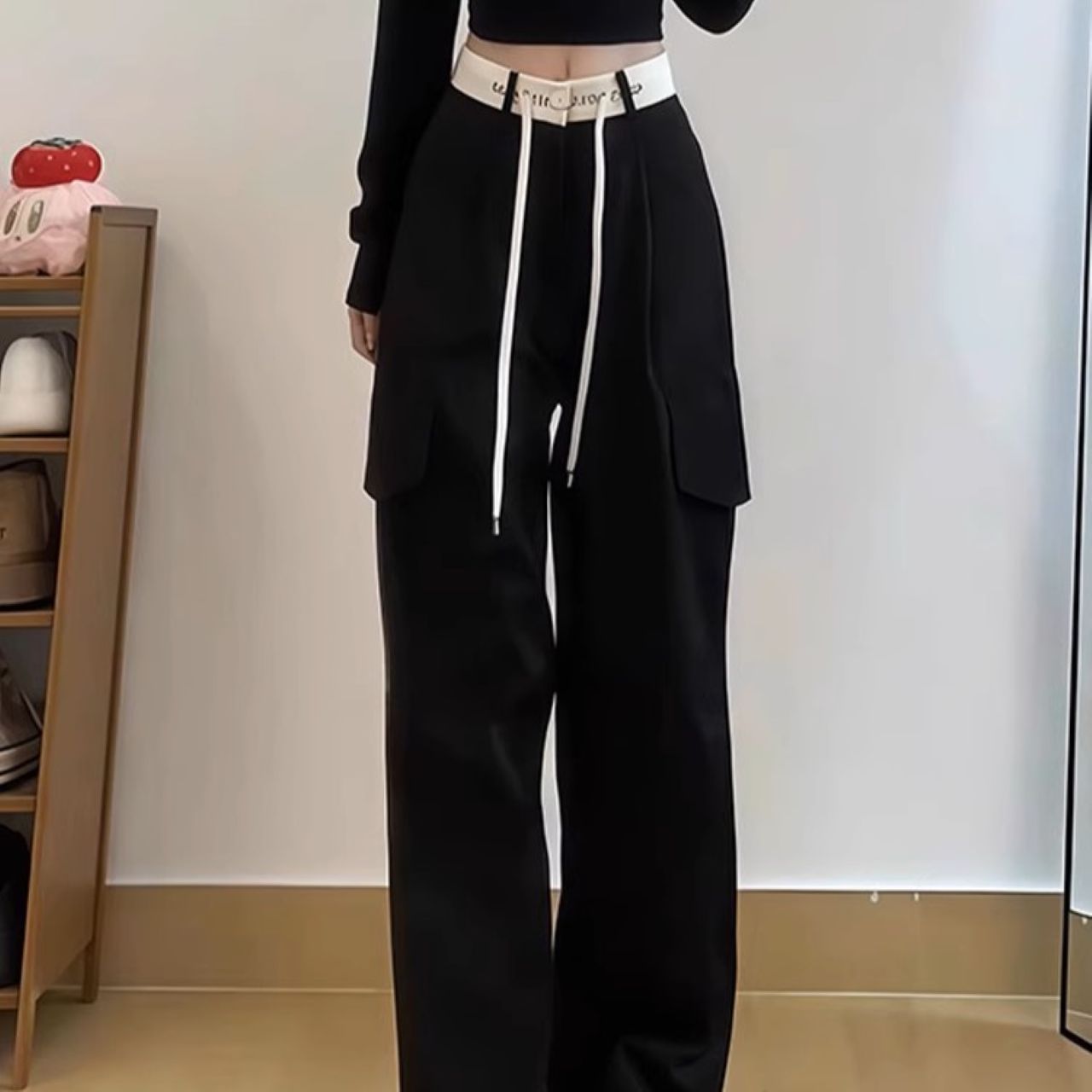 骨格ウェーブ ハイウエスト ワイドパンツ ブラック 脚長見え カジュアル ロング丈