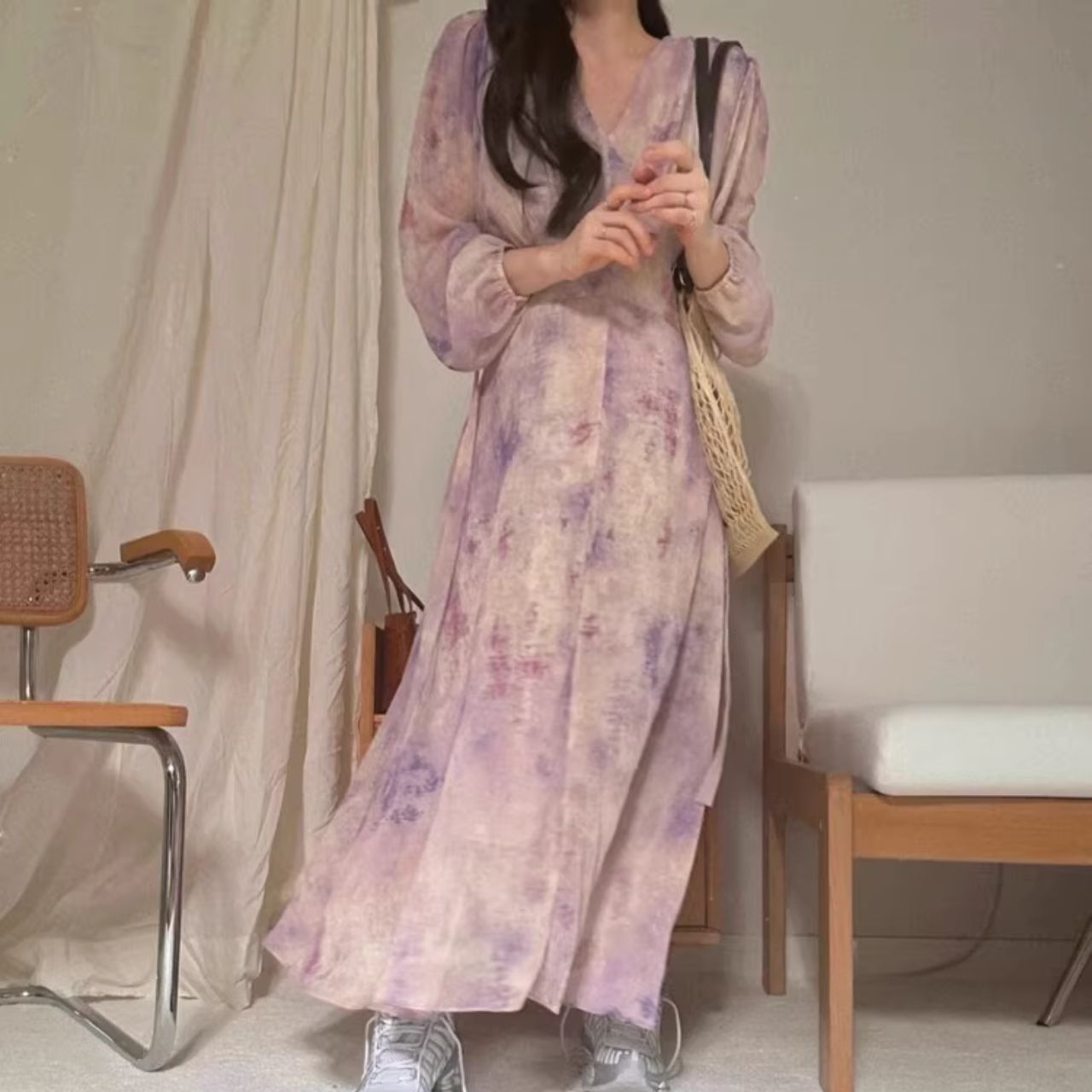 骨格ウェーブ エレガント シフォンワンピース Vネック 水彩プリント 長袖 ロング丈