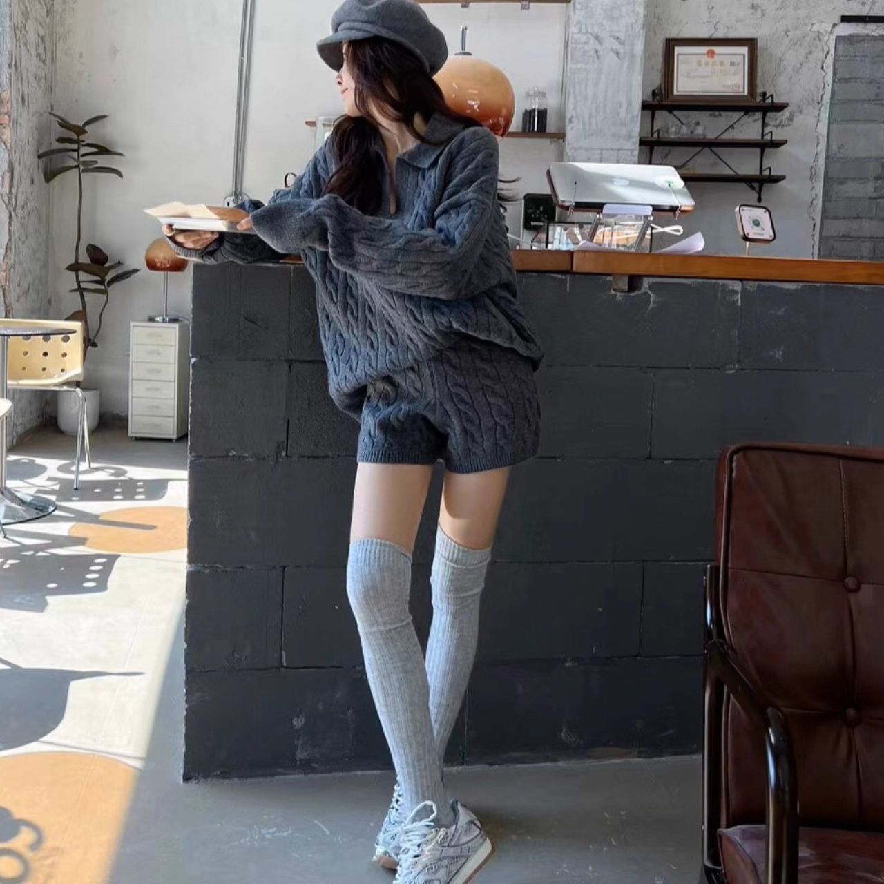 骨格ウェーブ ゆったりケーブル編み ニットトップス&ショートパンツ 2点セット