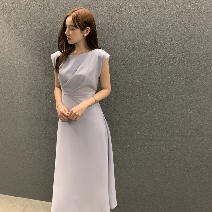 ブルー