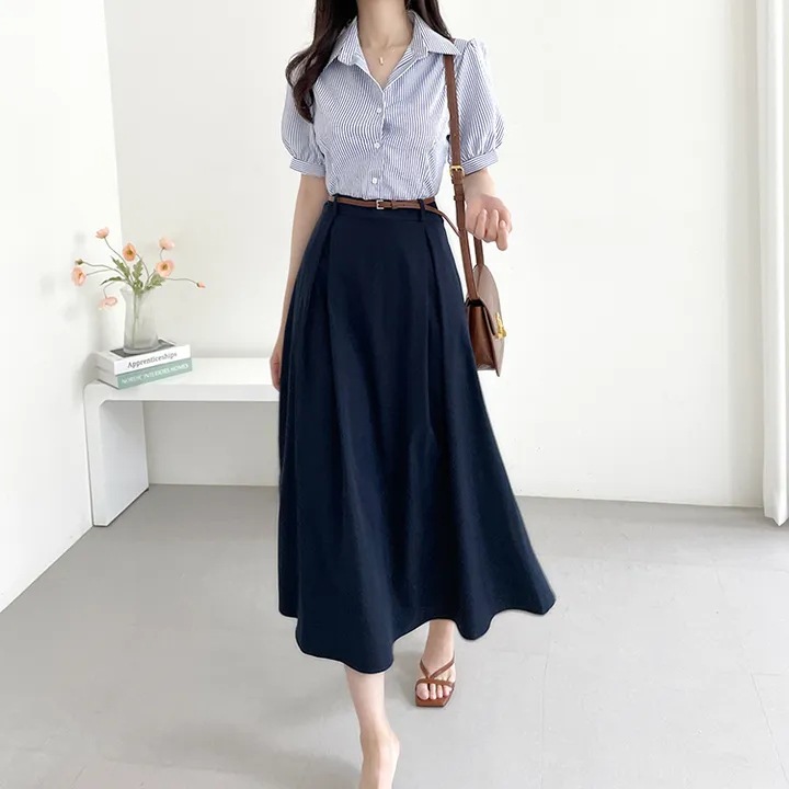 骨格ウェーブ ふんわり袖×揺れ感フレア 上品ドッキングシャツワンピース