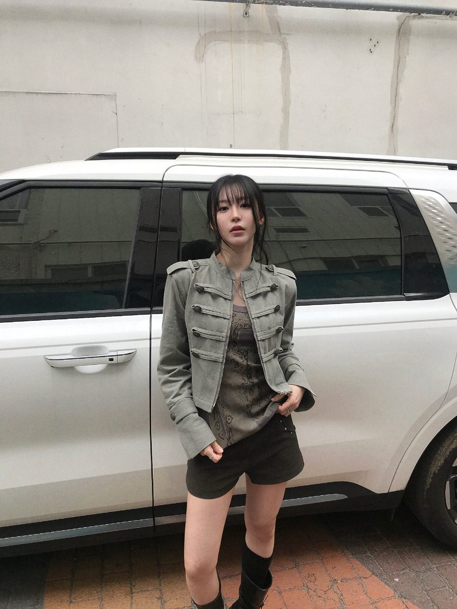 大人可愛いフレンチシック ナポレオン風ショートジャケット カーキ