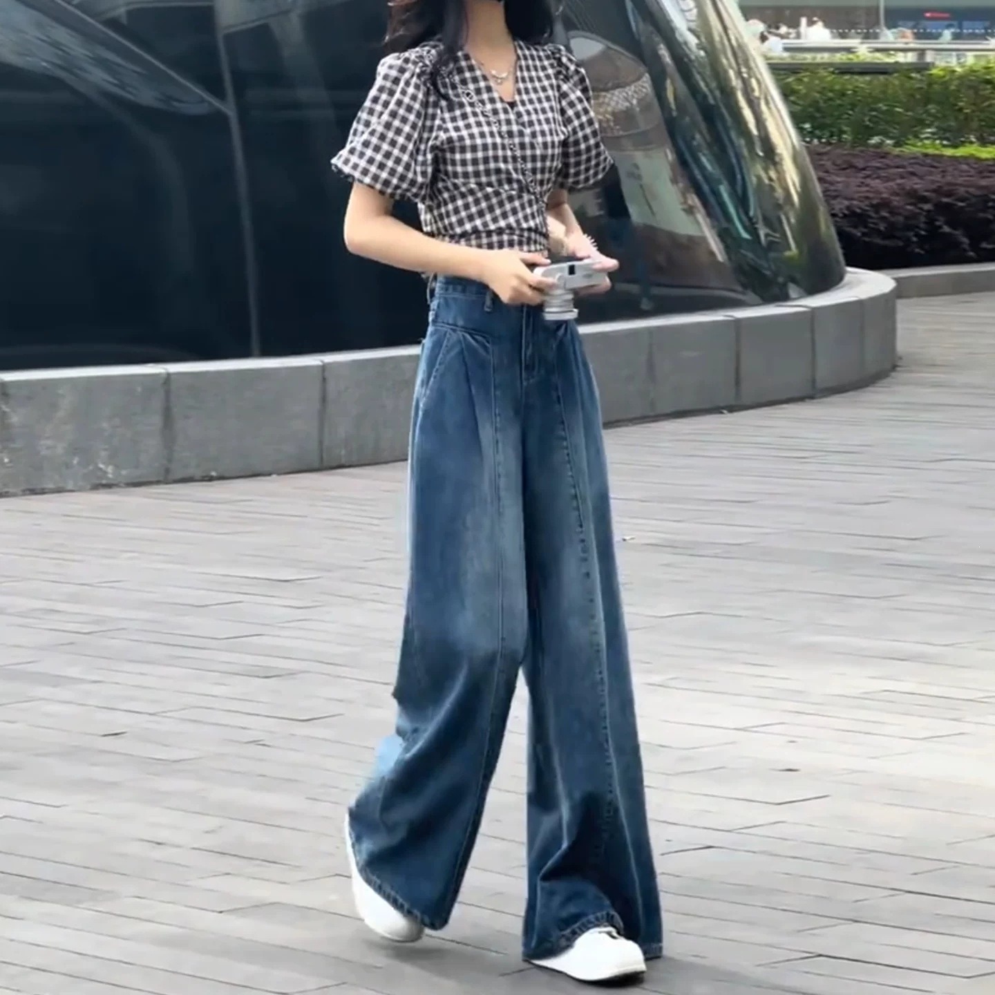 骨格ウェーブ 脚長メイク ハイウエスト タックデニム
