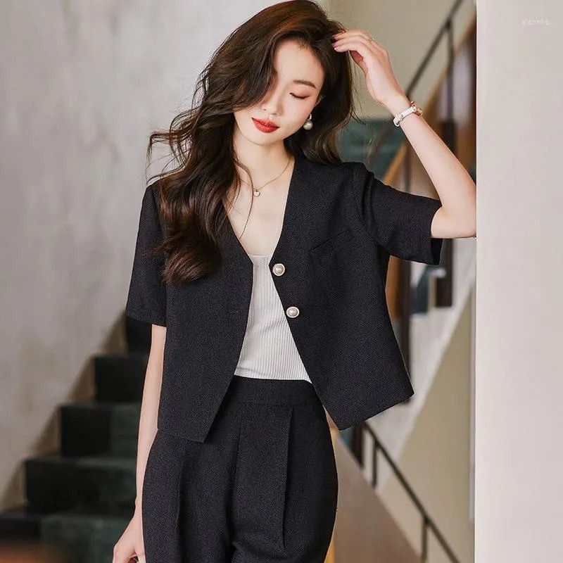 骨格ウェーブ ノーカラーパールボタンジャケット＆パンツ セットアップ