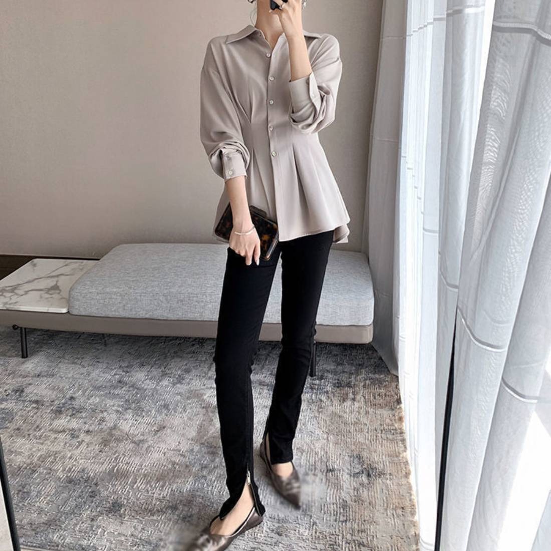 骨格ウェーブ バックプリーツ シャツブラウス