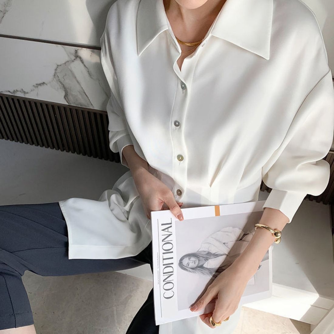 骨格ウェーブ バックプリーツ シャツブラウス