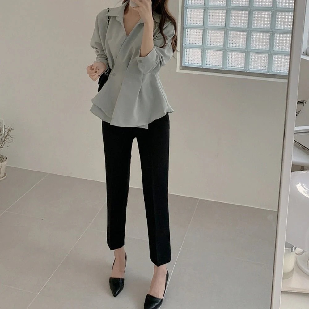 骨格ウェーブ 上半身すっきり ペプラムカシュクールシャツ