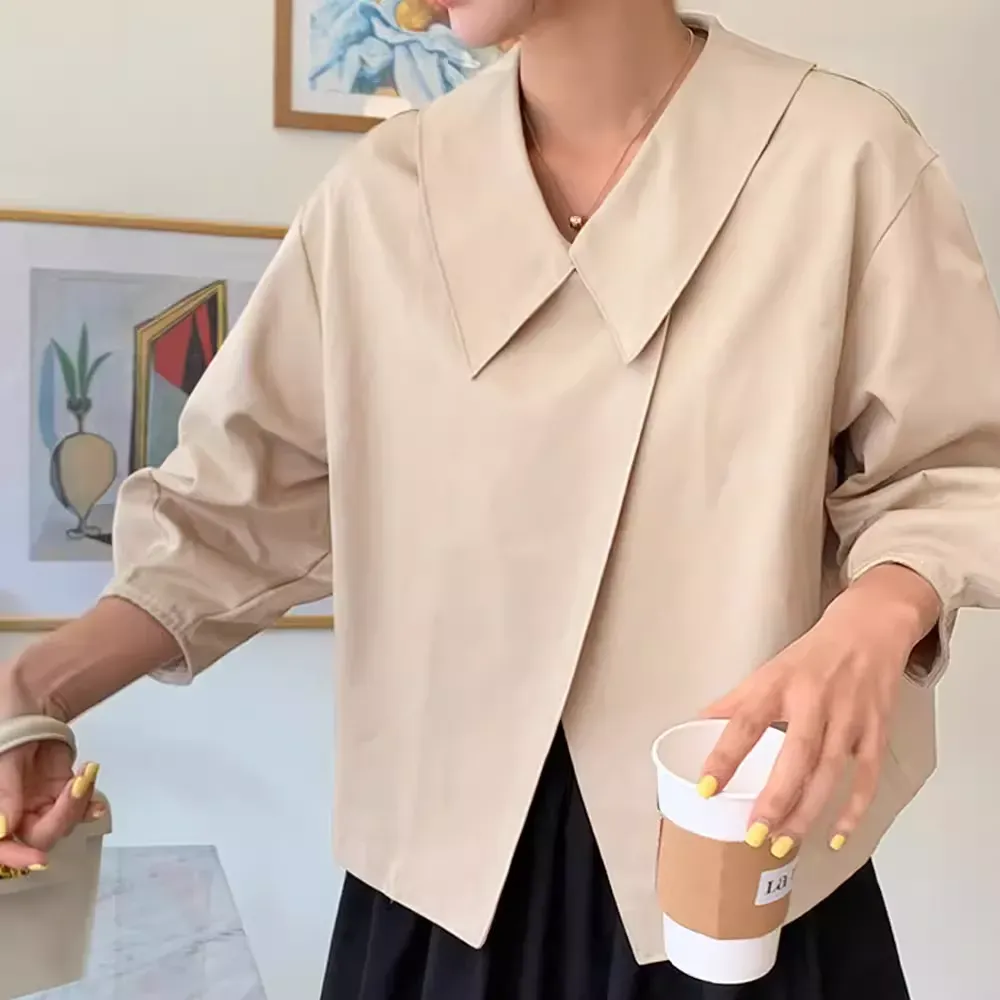 骨格ウェーブ 美シルエット 襟付き ライトアウター