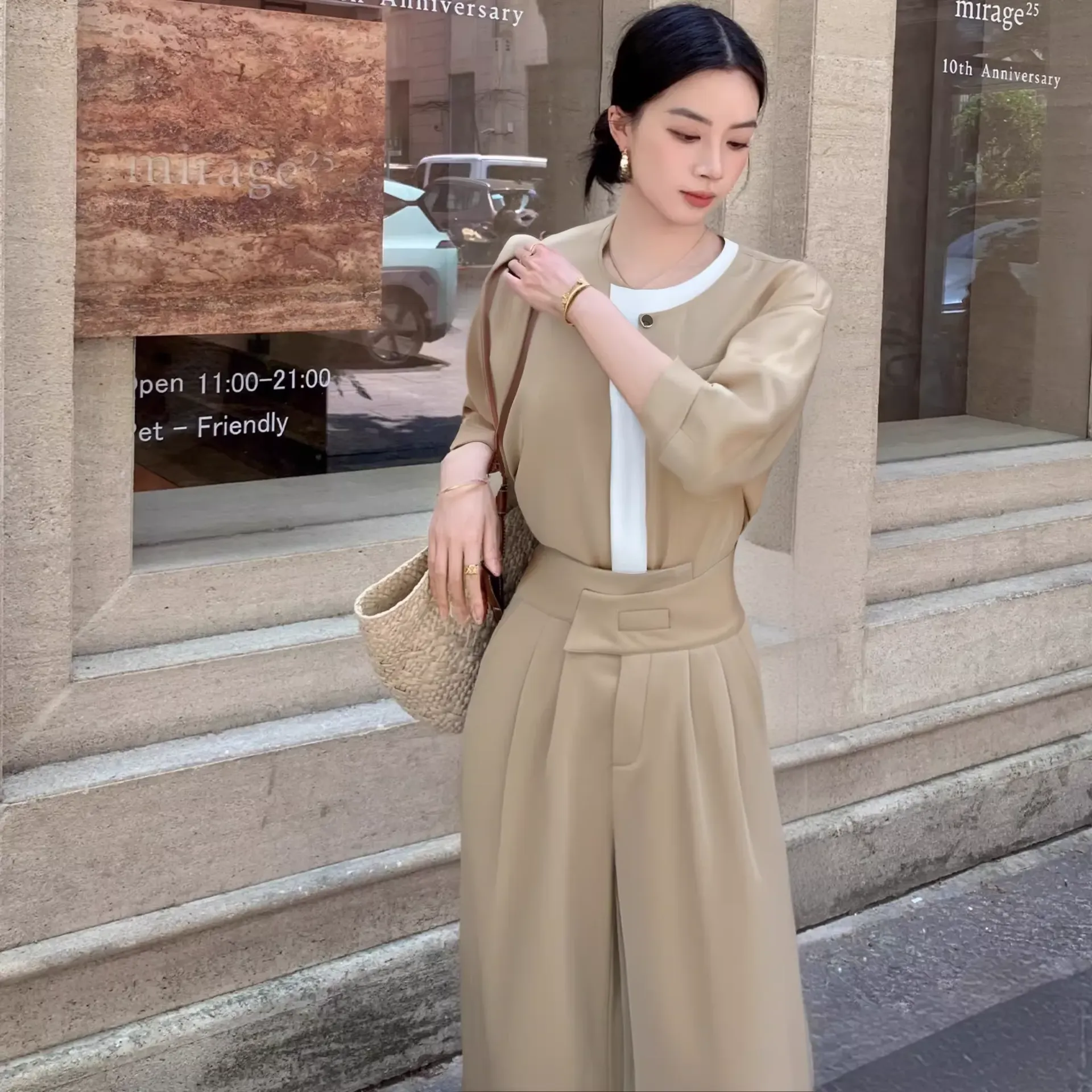 骨格ウェーブ 配色セットアップ（ブラウス＆ワイドパンツ）