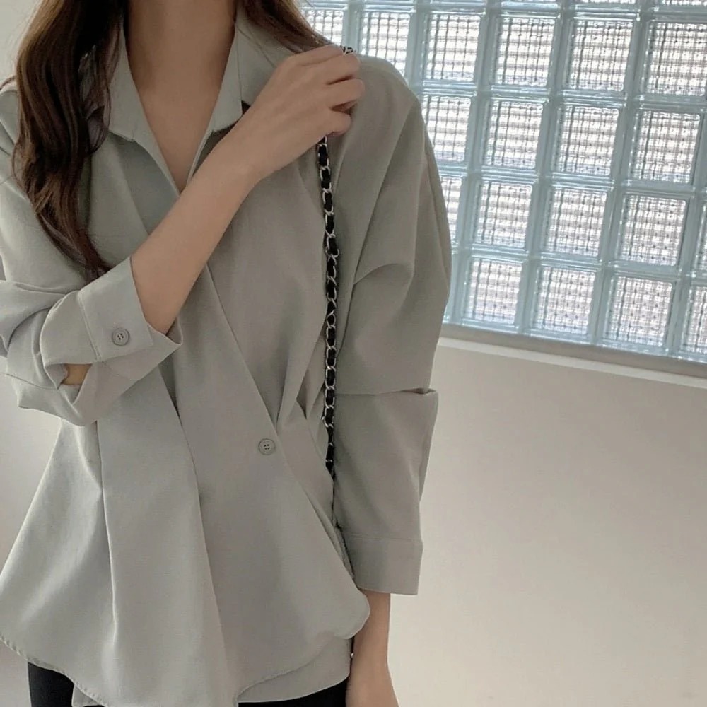 骨格ウェーブ 上半身すっきり ペプラムカシュクールシャツ