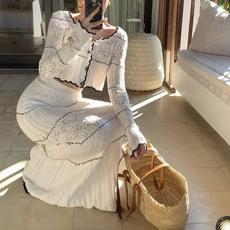 骨格ウェーブ クロシェ編みセットアップ ショート丈ニット＋Aラインスカート