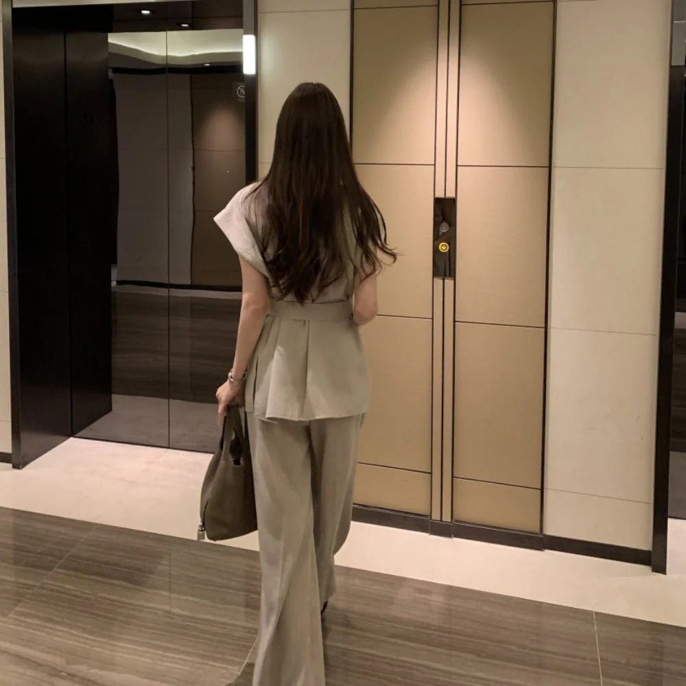 骨格ウェーブ 美くびれメイク・セットアップ フレンチスリーブシャツ＆ワイドパンツ