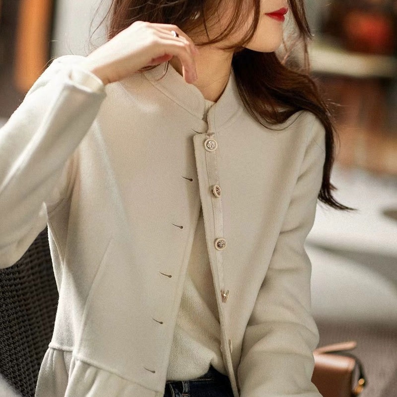 骨格ウェーブ 上品スタンドカラー へプラムジャケット