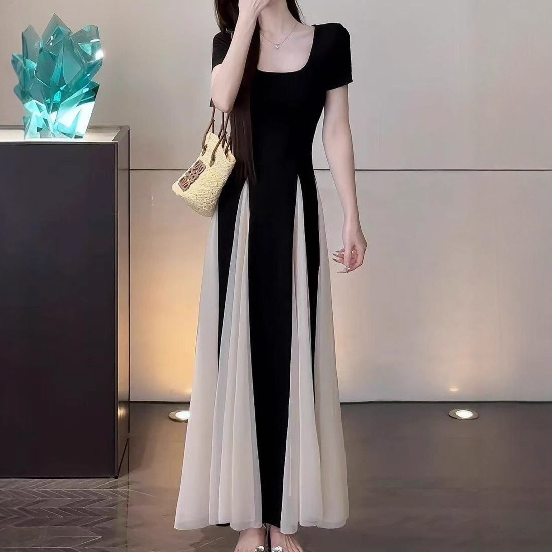 骨格ウェーブ ドラマチック チュール切り替え 半袖ロングワンピース