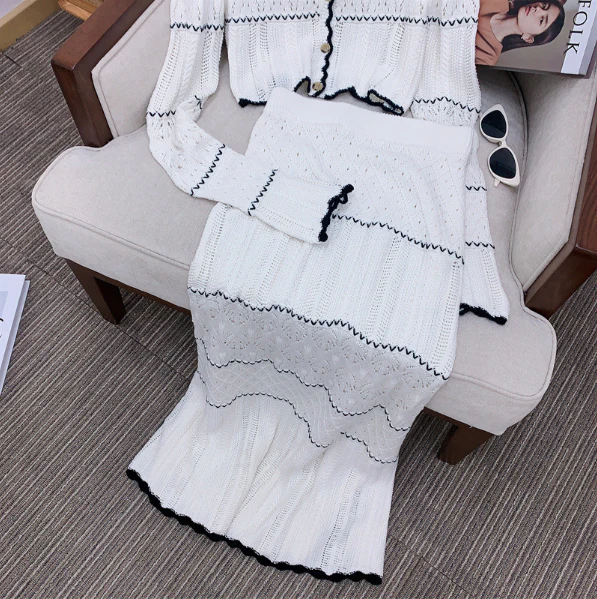 骨格ウェーブ クロシェ編みセットアップ ショート丈ニット＋Aラインスカート