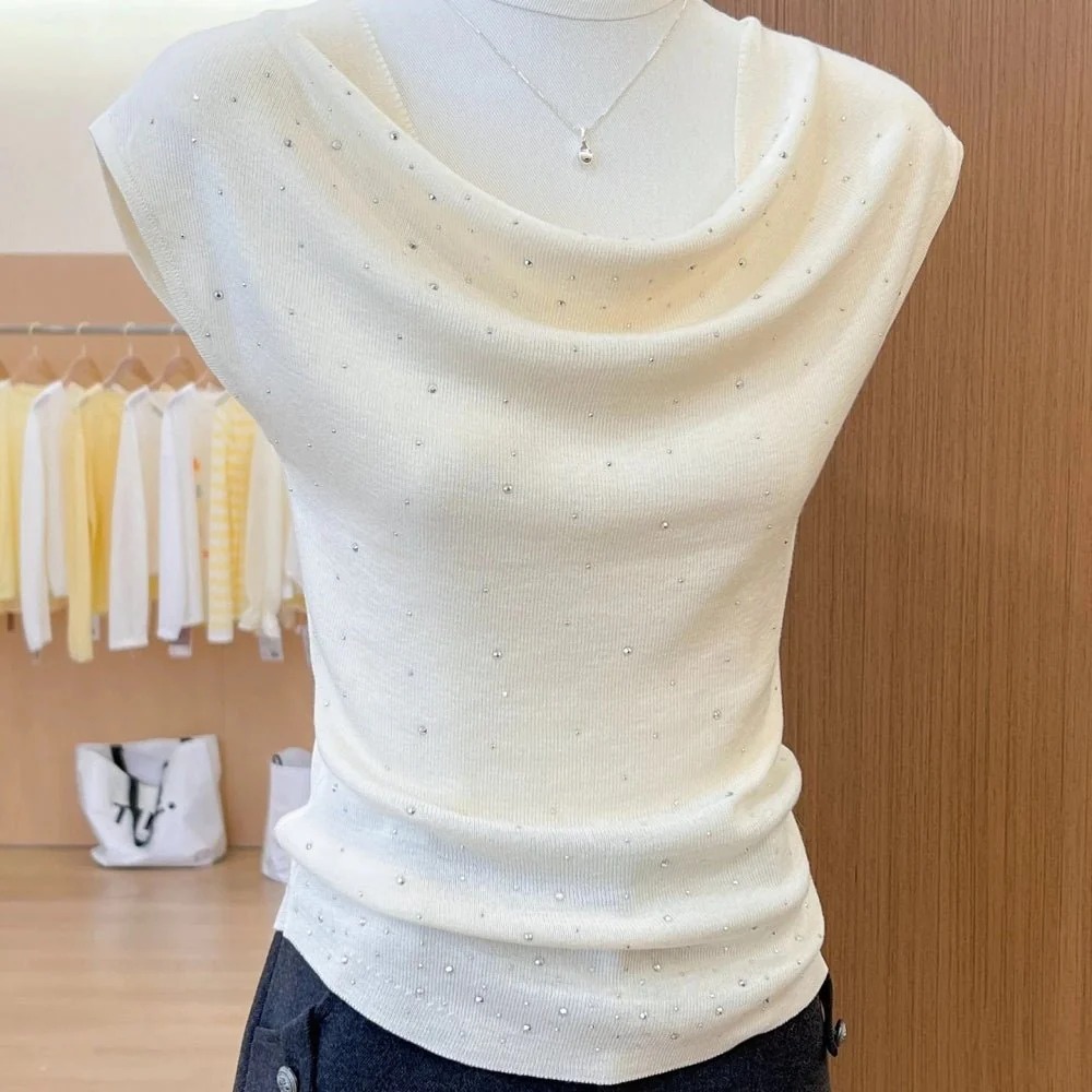 骨格ウェーブ ふんわり華奢魅せ ドレープネックニットトップス