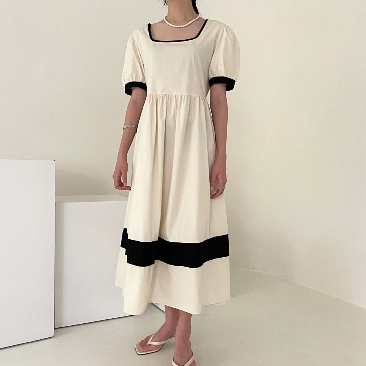 骨格ウェーブ クラシカルバイカラー ハイウエスト パフスリーブワンピース