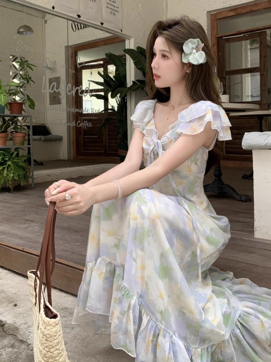骨格ウェーブ 透明感フラワーワンピース