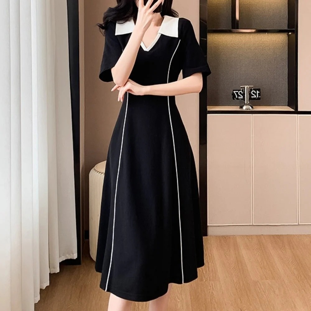 骨格ウェーブ 美バランス切替ライン フィット＆フレアワンピース