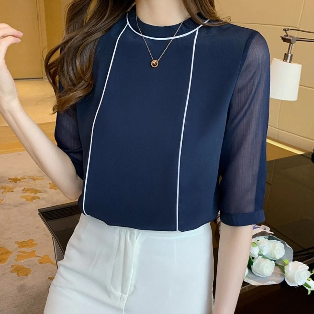 骨格ウェーブ 華奢見せ シアー五分袖ブラウス