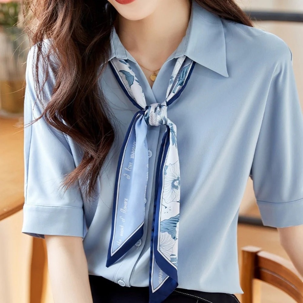 骨格ウェーブ とろみ素材 フローラルボウタイ5分袖ブラウス