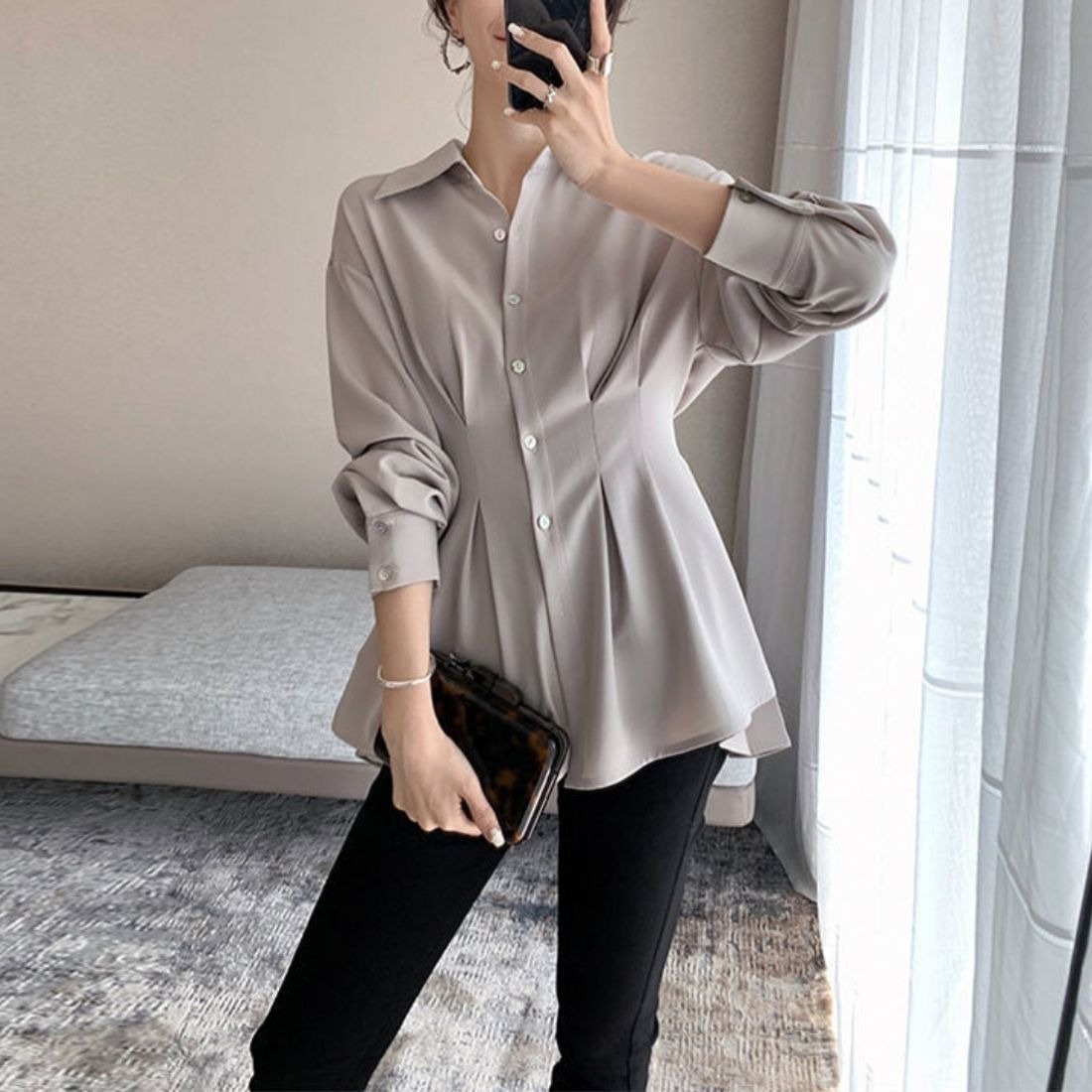 骨格ウェーブ バックプリーツ シャツブラウス