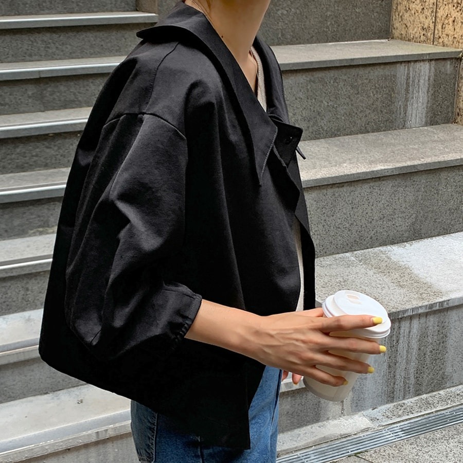 骨格ウェーブ 美シルエット 襟付き ライトアウター