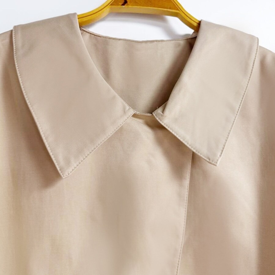 骨格ウェーブ 美シルエット 襟付き ライトアウター