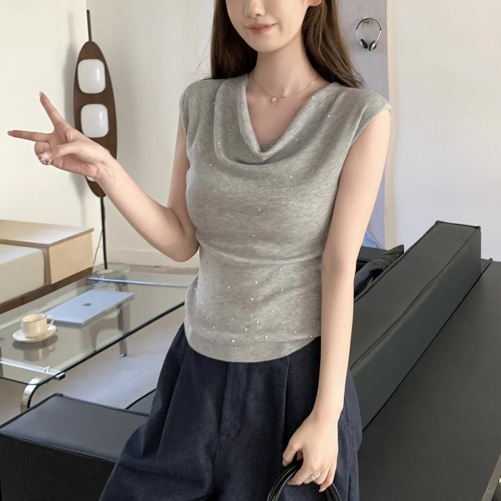 骨格ウェーブ ふんわり華奢魅せ ドレープネックニットトップス