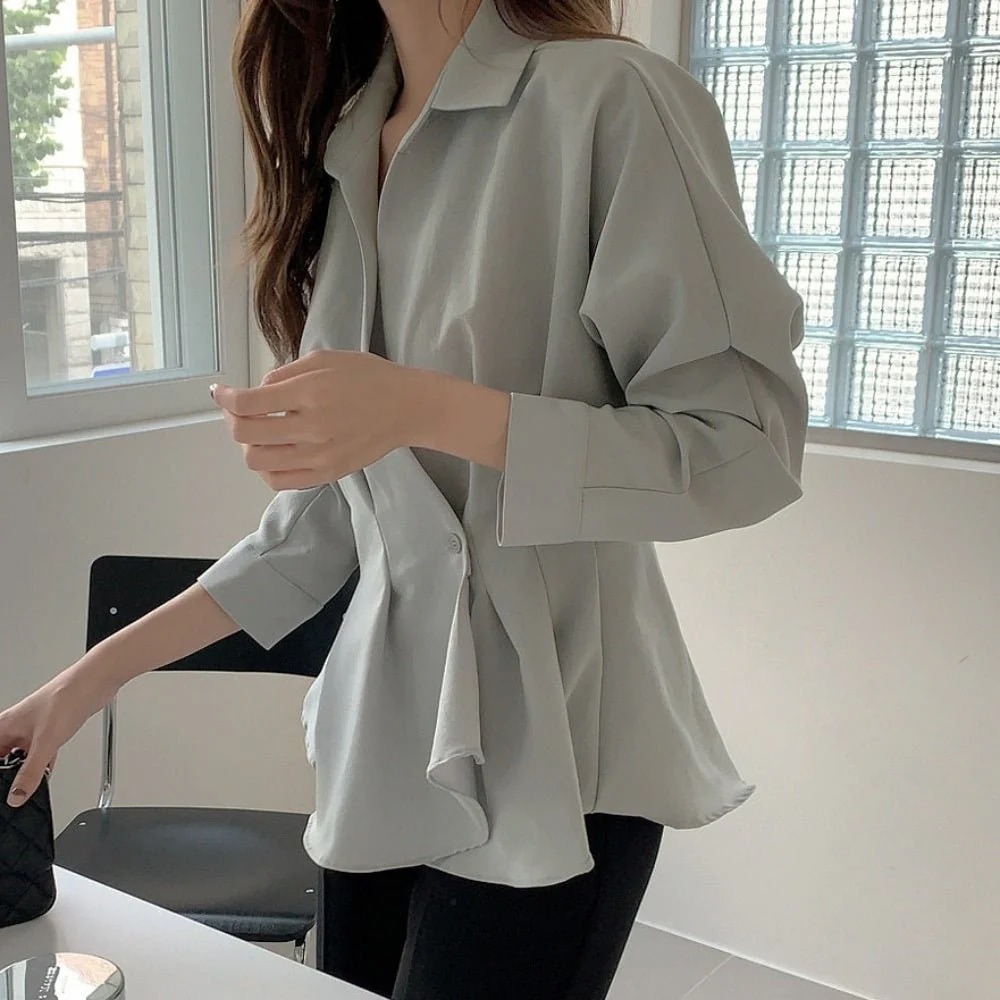 骨格ウェーブ 上半身すっきり ペプラムカシュクールシャツ