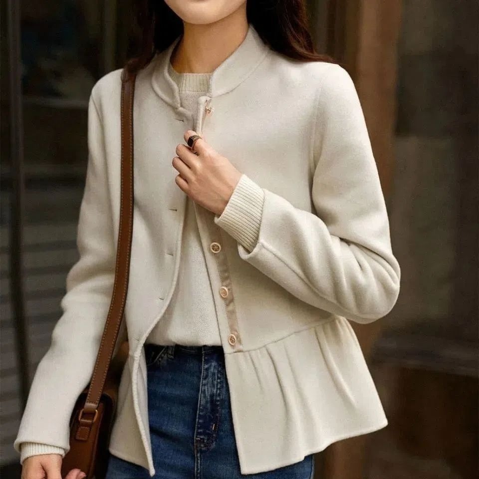 骨格ウェーブ 上品スタンドカラー へプラムジャケット