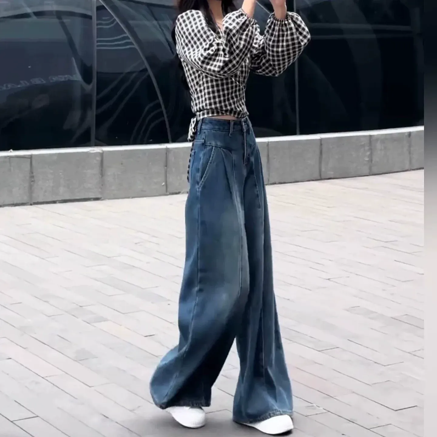 骨格ウェーブ 脚長メイク ハイウエスト タックデニム
