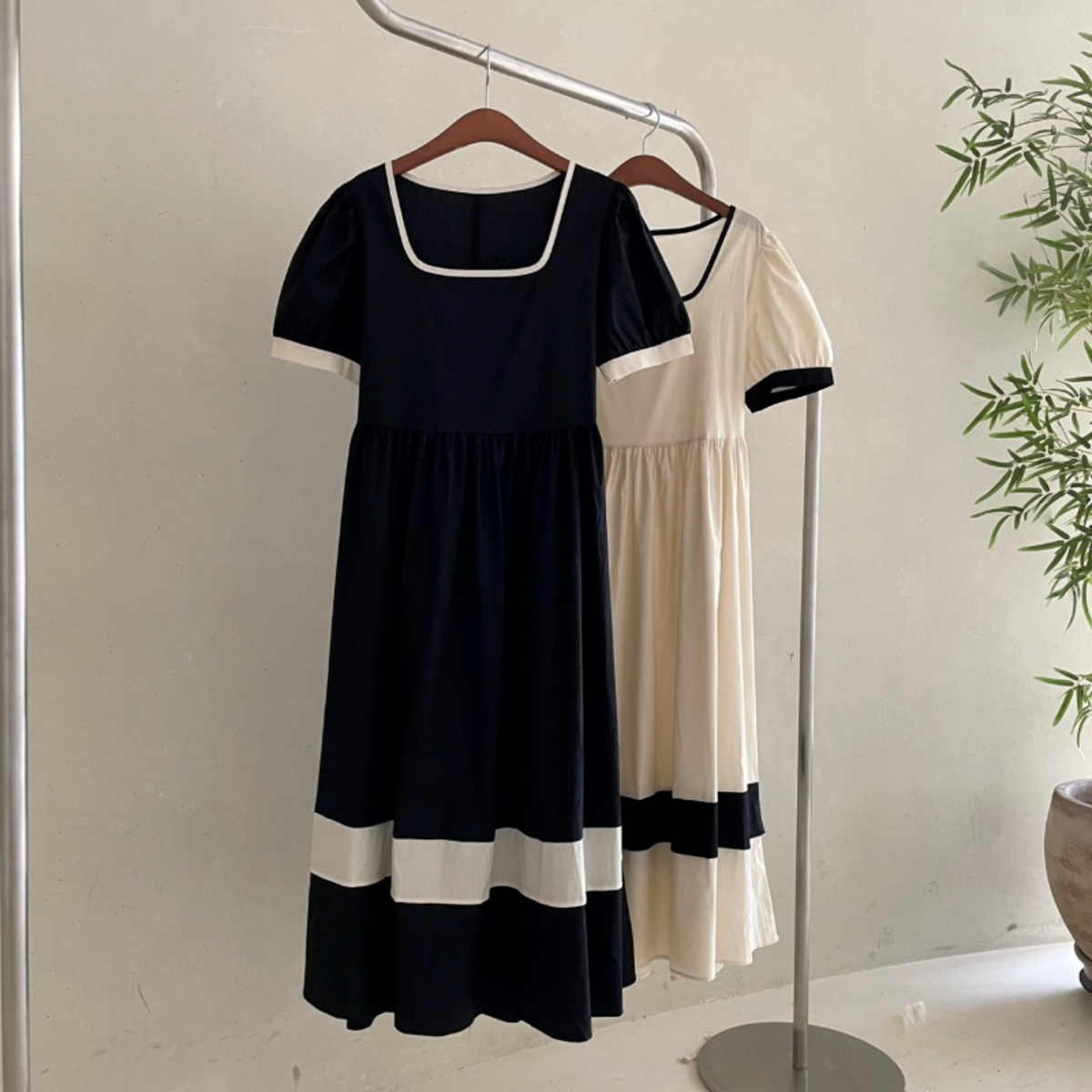 骨格ウェーブ クラシカルバイカラー ハイウエスト パフスリーブワンピース