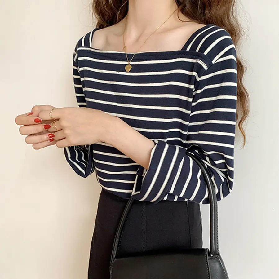 骨格ウェーブ スクエアネックボーダーTシャツ