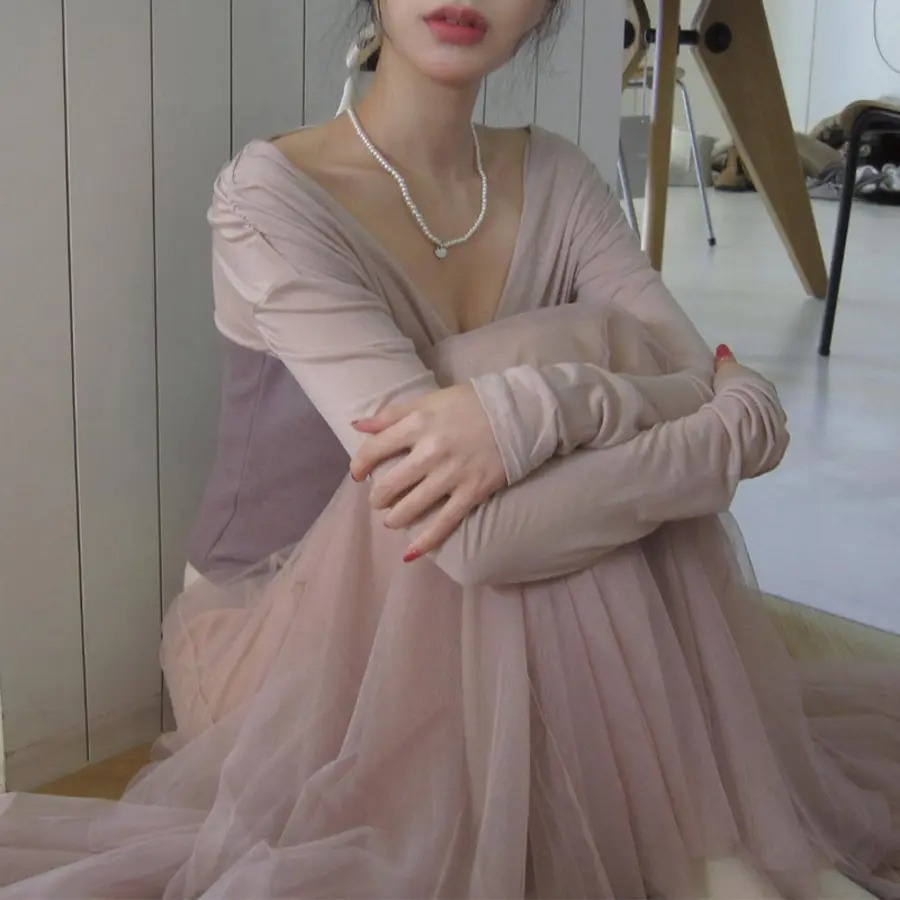 骨格ウェーブ 切替デザイン しっとりフィットトップス