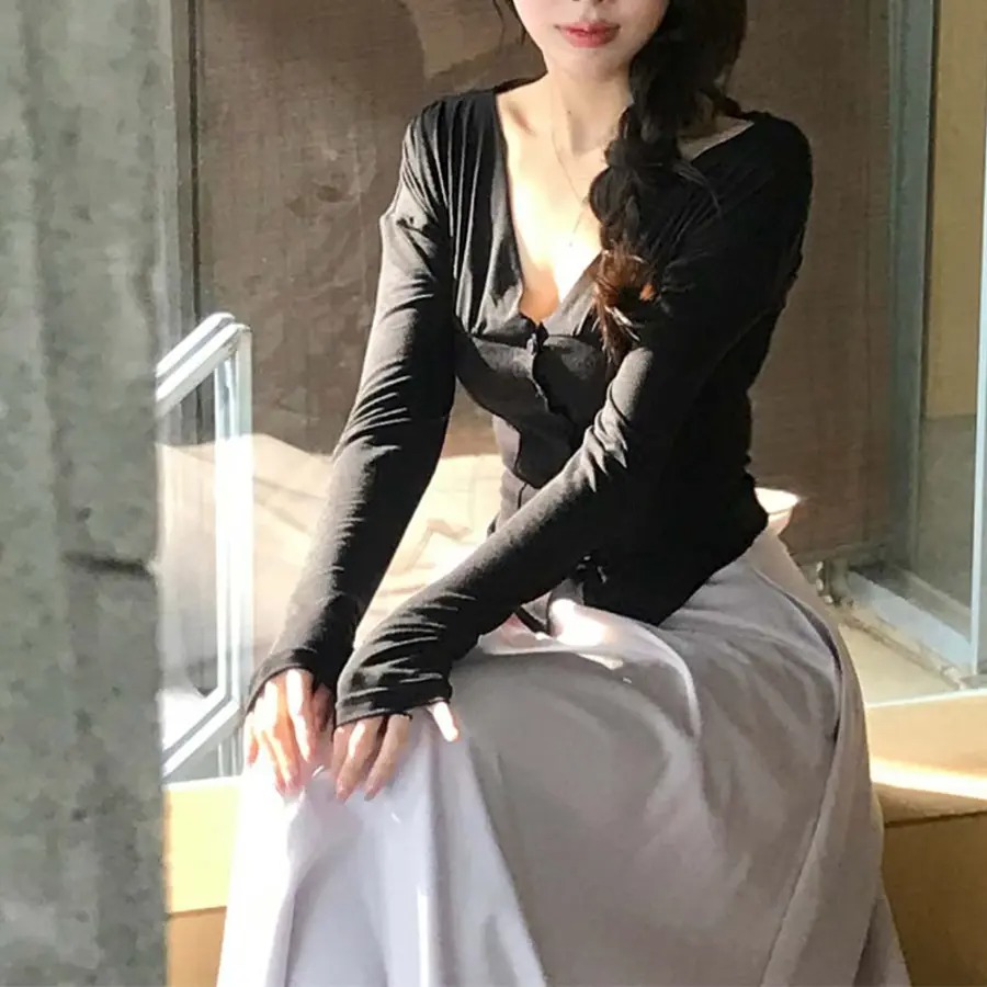 骨格ウェーブ 切替デザイン しっとりフィットトップス