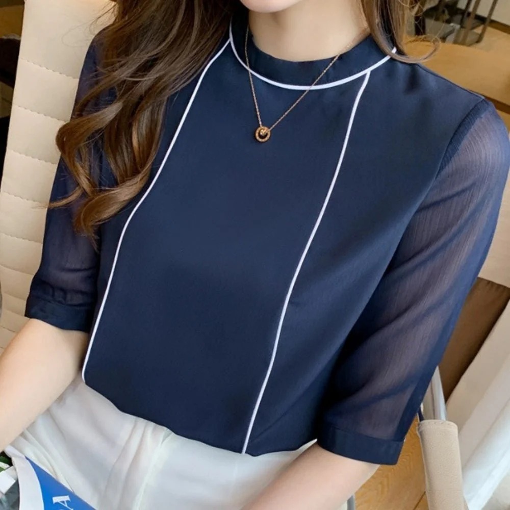 骨格ウェーブ 華奢見せ シアー五分袖ブラウス