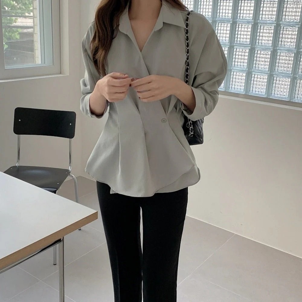 骨格ウェーブ 上半身すっきり ペプラムカシュクールシャツ