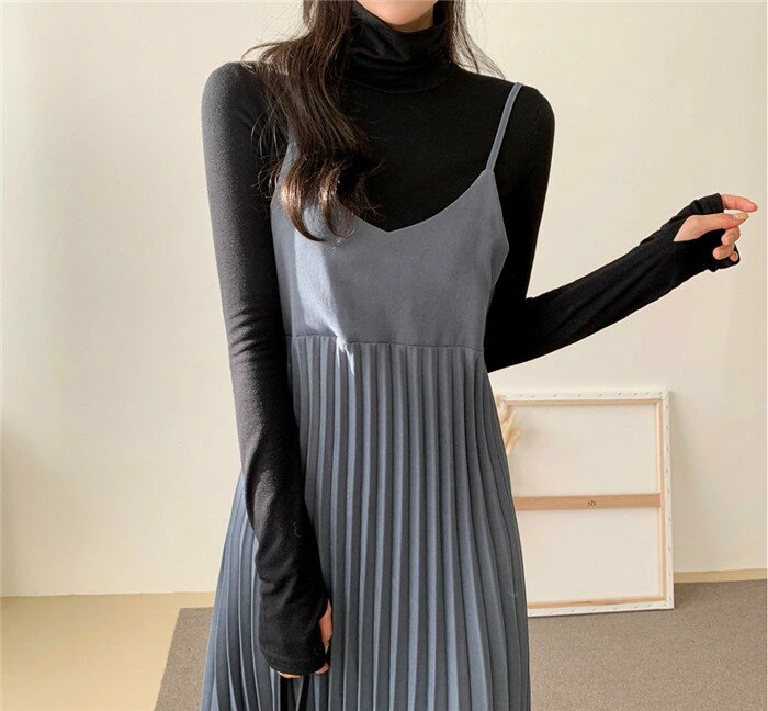 骨格ウェーブ 高見え 細プリーツキャミワンピース