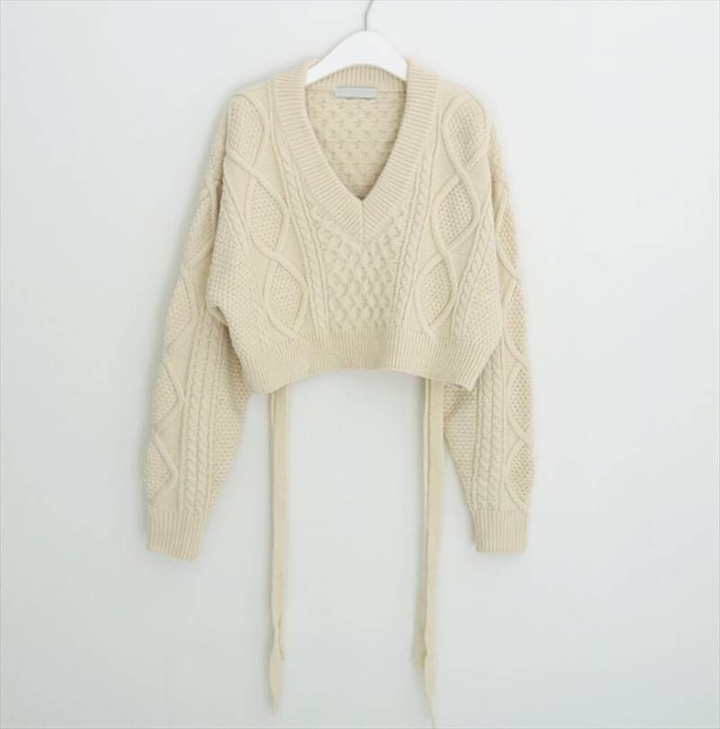 骨格ウェーブ バックリボン Vネック ケーブルニット