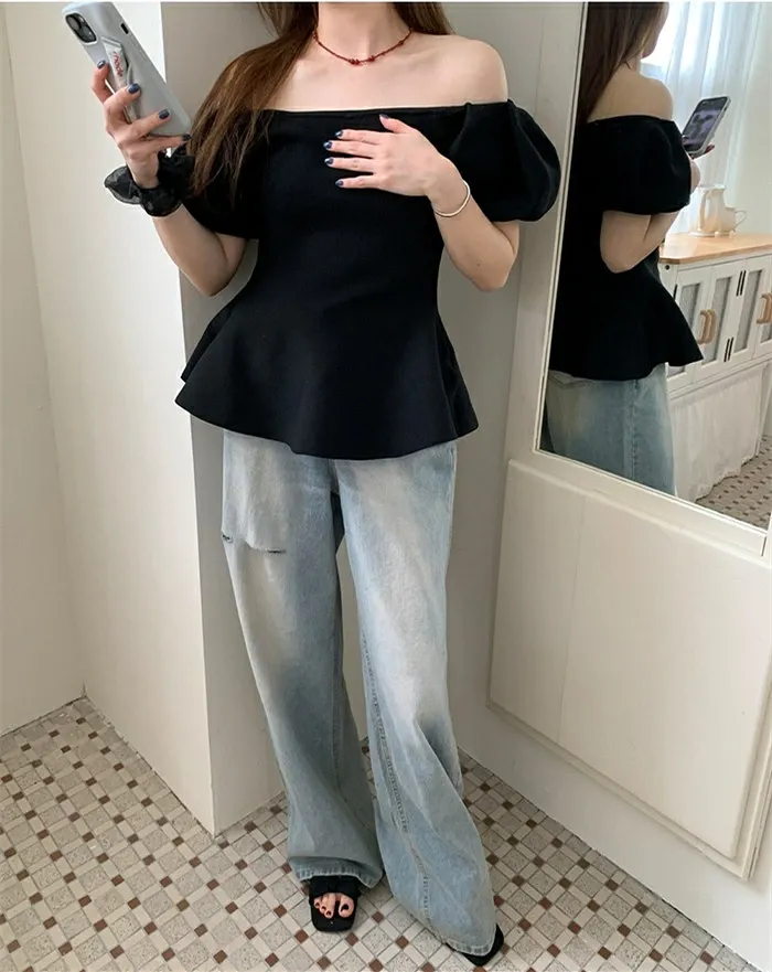 骨格ウェーブ パフスリーブ ペプラムニット