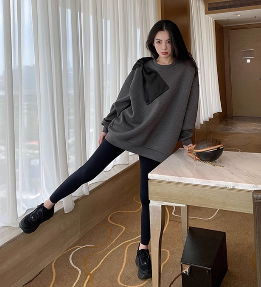 骨格ウェーブ ビッグリボン トレーナー スウェット 大人カジュアル