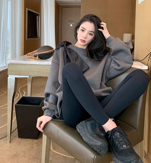 骨格ウェーブ ビッグリボン トレーナー スウェット 大人カジュアル