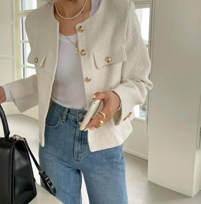 骨格ウェーブ 脚長見えショート丈 ノーカラーツイードジャケット