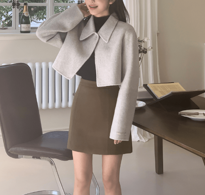 骨格ウェーブ 襟付き シンプル ウールライク ショートコート