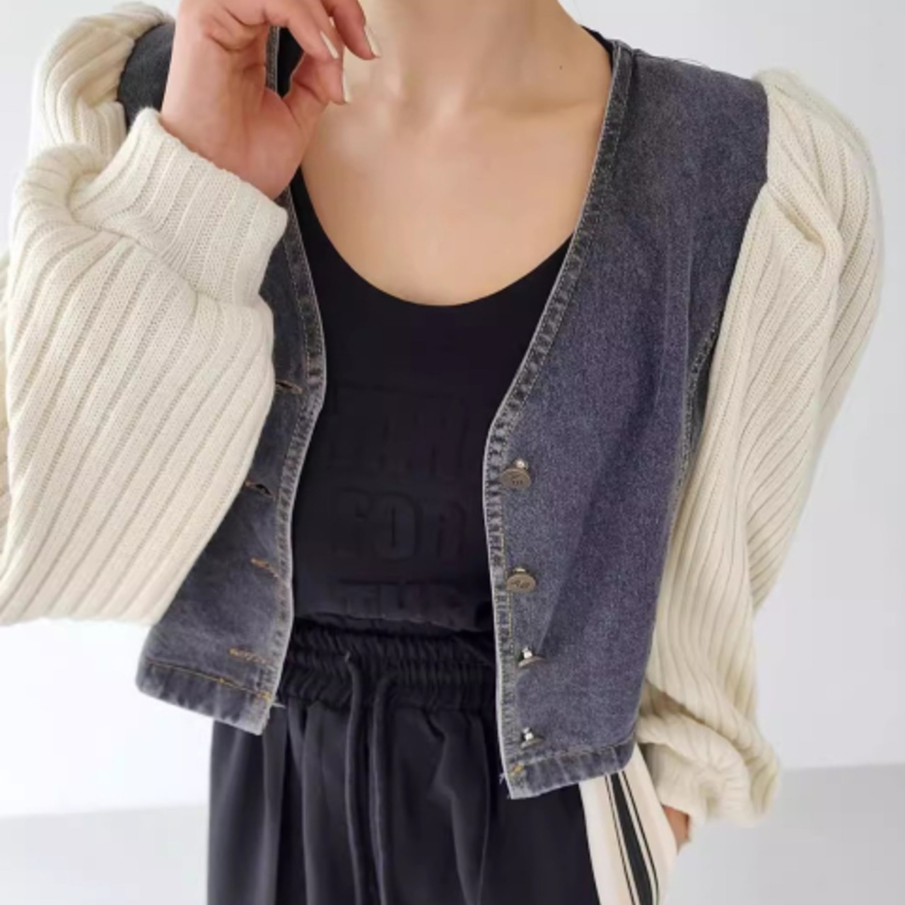 骨格ウェーブ デニムジャケット リブ切り替え Vネック ショート丈