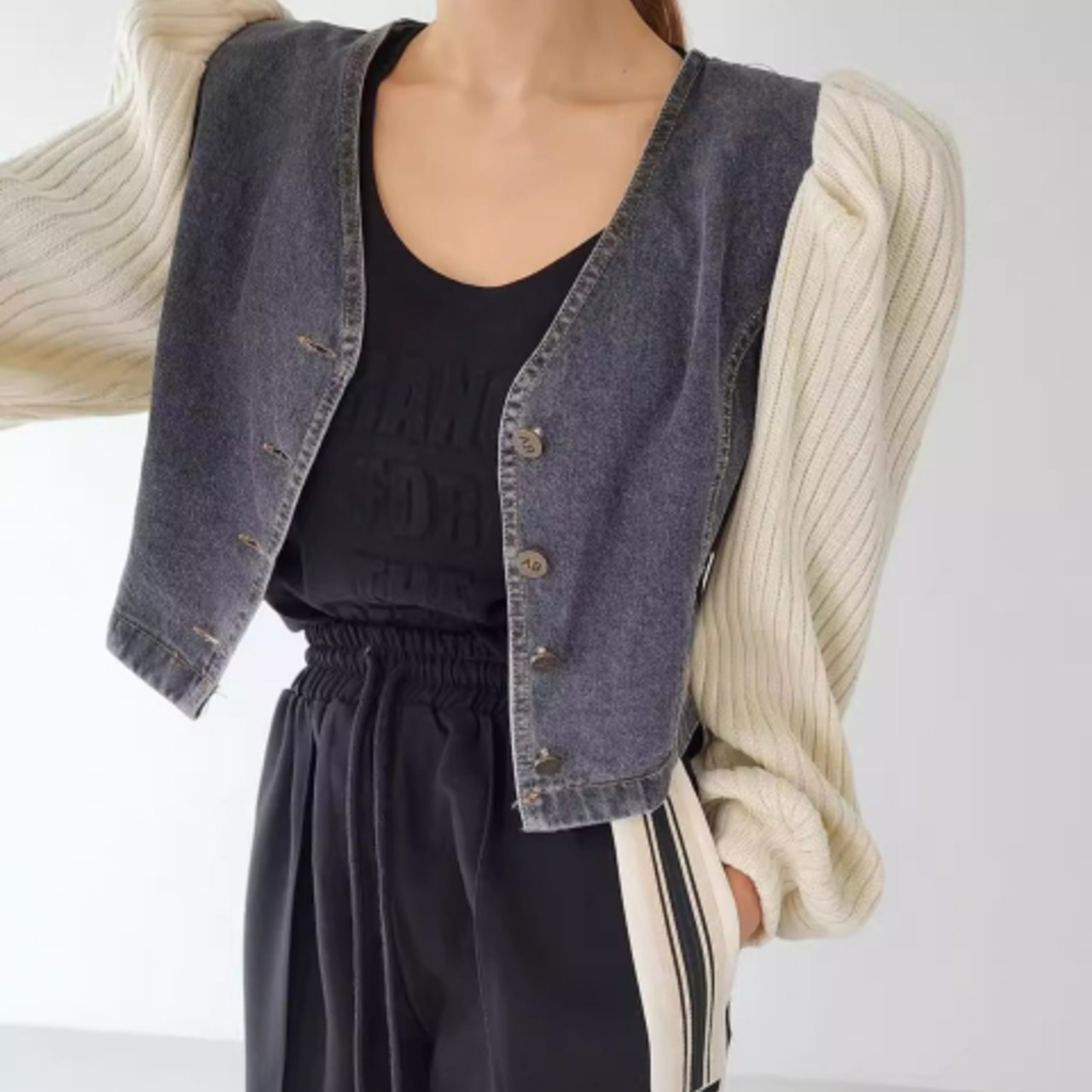骨格ウェーブ デニムジャケット リブ切り替え Vネック ショート丈